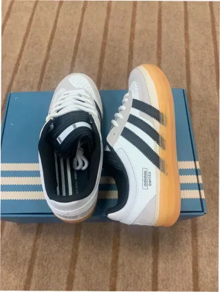 Adidas Gazelle Indoor Bad Bunny Talla 40