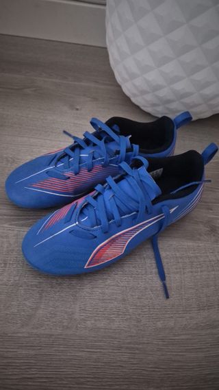 Botas de fútbol Puma Talla 35