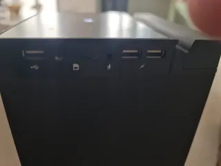 Torre de Sonido Energy Negra como nueva Bluetooth