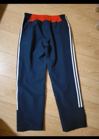 Chándal Adidas azul y naranja