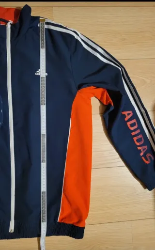 Chándal Adidas azul y naranja