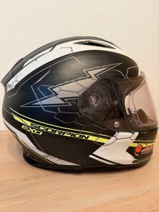 Casco Scorpion Negro Blanco Verde Moto
