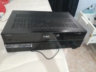 Receptor AV Yamaha Negro Cinema DSP