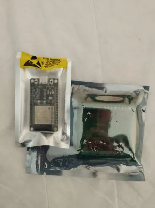 Raspberry Pi 3+ Kit con Teclado y Componentes