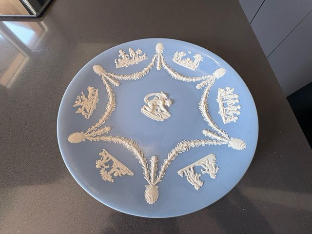 Gran Plato de porcelana inglesa Wedgwood