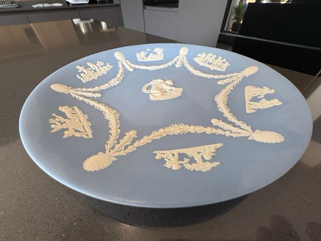 Gran Plato de porcelana inglesa Wedgwood
