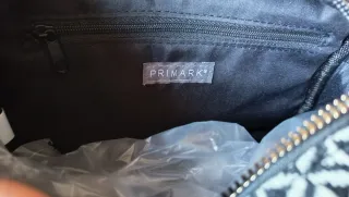 Bolso 3 formas de uso, nuevo con la etiqueta.