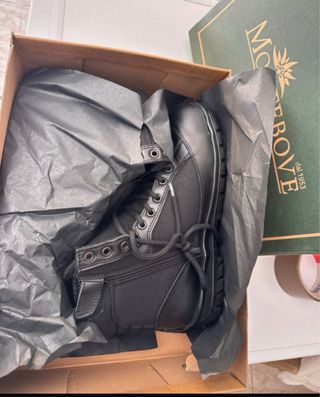 Anfibi unisex neri in pelle taglia 41, 42