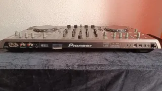Controlador DJ Pioneer DDJ T1 Plata