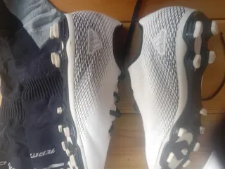 Botas de fútbol Adidas Talla 38