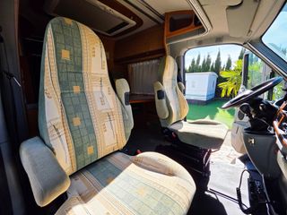 RENAULT - DETHLEFFS  GLOBETROTTER - Aire/Toldo/Pla