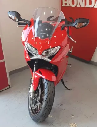 Honda VFR 800 F 2016