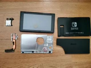 Nintendo Switch Nintendo Switch HAC-S-JXE-C3 Nintendo Switch (piezas) HAC-S-JXE-C3 de Segunda mano por 50 EUR