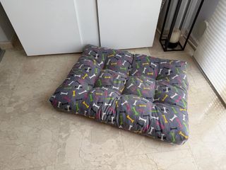 Cama para perro grande (MUY BUEN ESTADO)