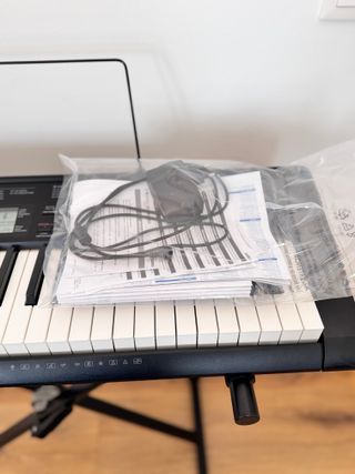 Teclado Casio CTK-3200 + Soporte