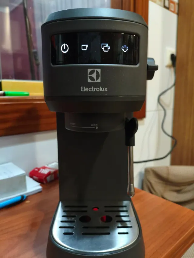 Cafetera Espresso Electrolux Lujo