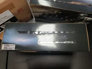 Nuevo! Play Arts Kai Cloud Strife & Fenrir Moto