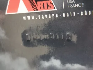 Nuevo! Play Arts Kai Cloud Strife & Fenrir Moto