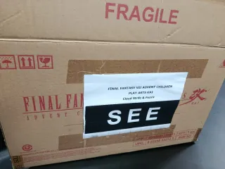 Nuevo! Play Arts Kai Cloud Strife & Fenrir Moto