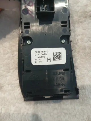 Mando elevalunas BMW f44 grand coupé