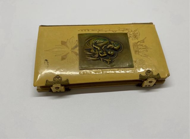 Pequeño devocionario de 1907