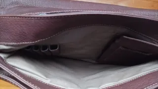 Maletín ejecutivo de piel marrón