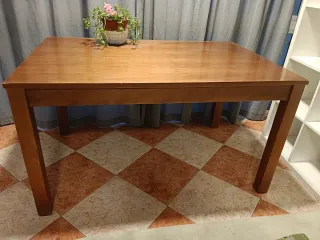 Mesa de madera extensible
