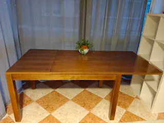 Mesa de madera extensible
