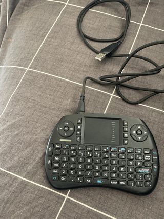 Android TV T9 con Teclado y todos los cables