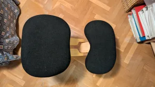 Silla ergonómica rodillas teletrabajo