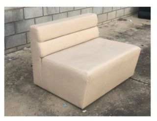 Sofá individual beige