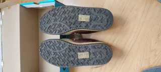 Zapatillas Converse Marrón y Beige