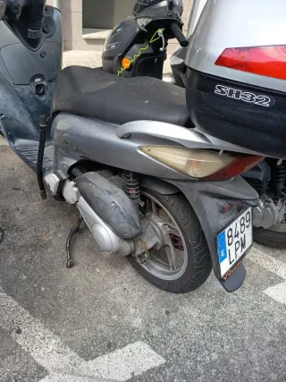 Honda SH 150 del año 2007 ITV hasta 2027