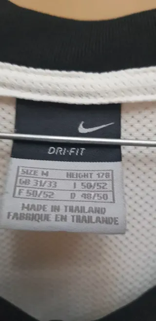 Maglia basket Nike Air bianca e rossa