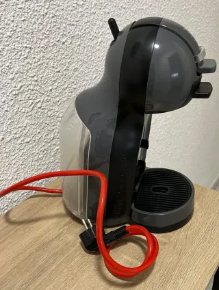 Cafetera Nescafé Dolce Gusto Gris