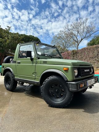 Suzuki Samurai 1987