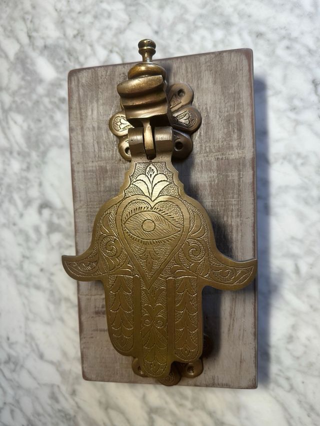 Aldaba Mano de Fátima Bronce