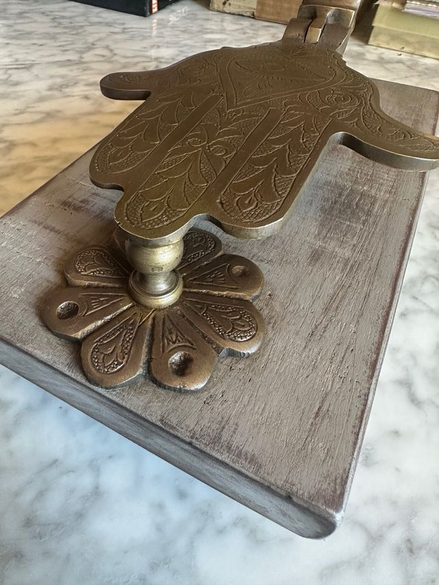 Aldaba Mano de Fátima Bronce