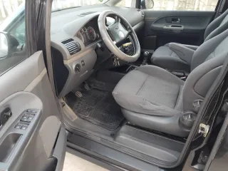 Volkswagen Sharan 2004