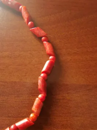 Collar Cuentas de Coral
