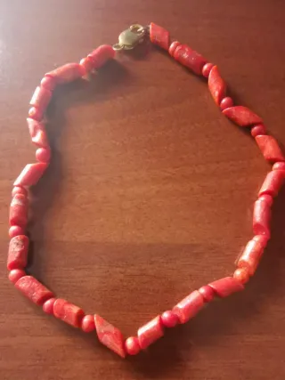 Collar Cuentas de Coral
