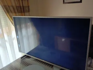 Televisor Philips 50 UHD 4K Smart TV