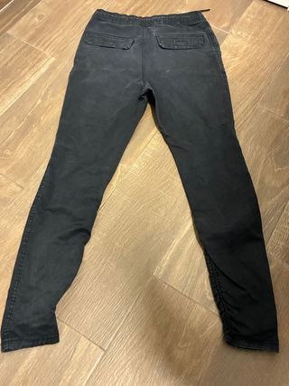 Pantalón Cargo Negro