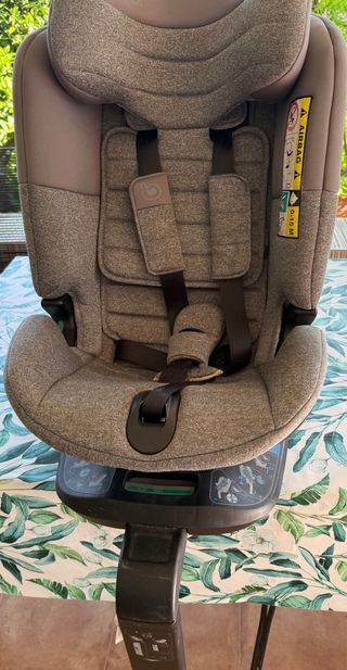 Silla de coche para bebé giratoria con isofix
