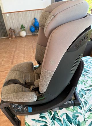 Silla de coche para bebé giratoria con isofix