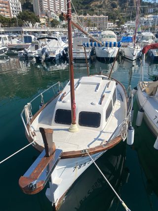 Barca Menorquina Llaut motor Mercedes