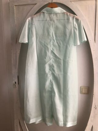 Bata vintage bordada punto smock