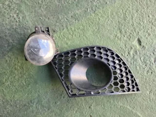 Rejilla antiniebla Ibiza 6L copiloto