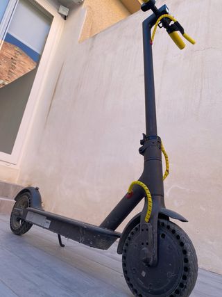 Patinete Eléctrico Xiaomi M365