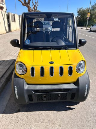 coche sin carnet Invicta Eidola 2024